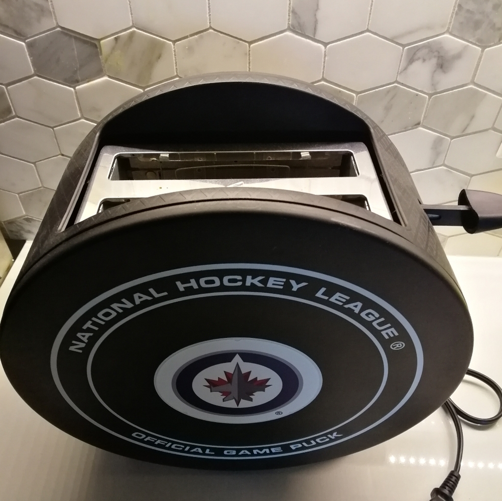 Wpg Jets toaster - Picture 2 of 6